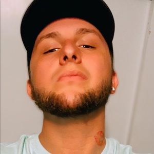 Meet your Posher, Bradley